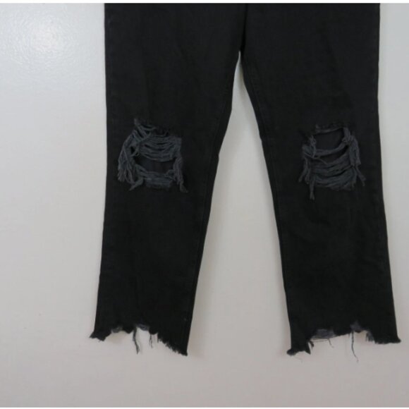 Free People size 27 Maggie Mid Rise Straight Leg Jeans Black Distressed NEW - Picture 4 of 4